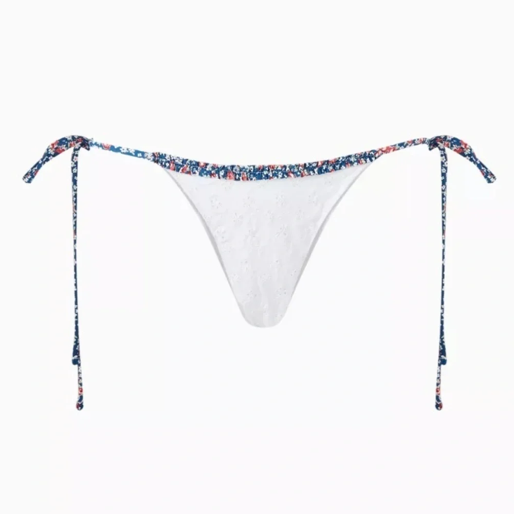 New! Frankie's Bikinis Divine Broderie Anglaise eyelet Bikini Briefs 1074